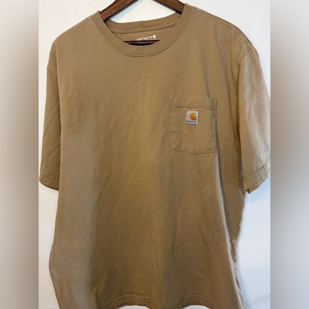 Carhartt Men's loose fit Pocket T-Shirt in Tan Brown